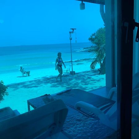 ลุงดำฮัทบีช Hotel Koh Samet Exterior foto