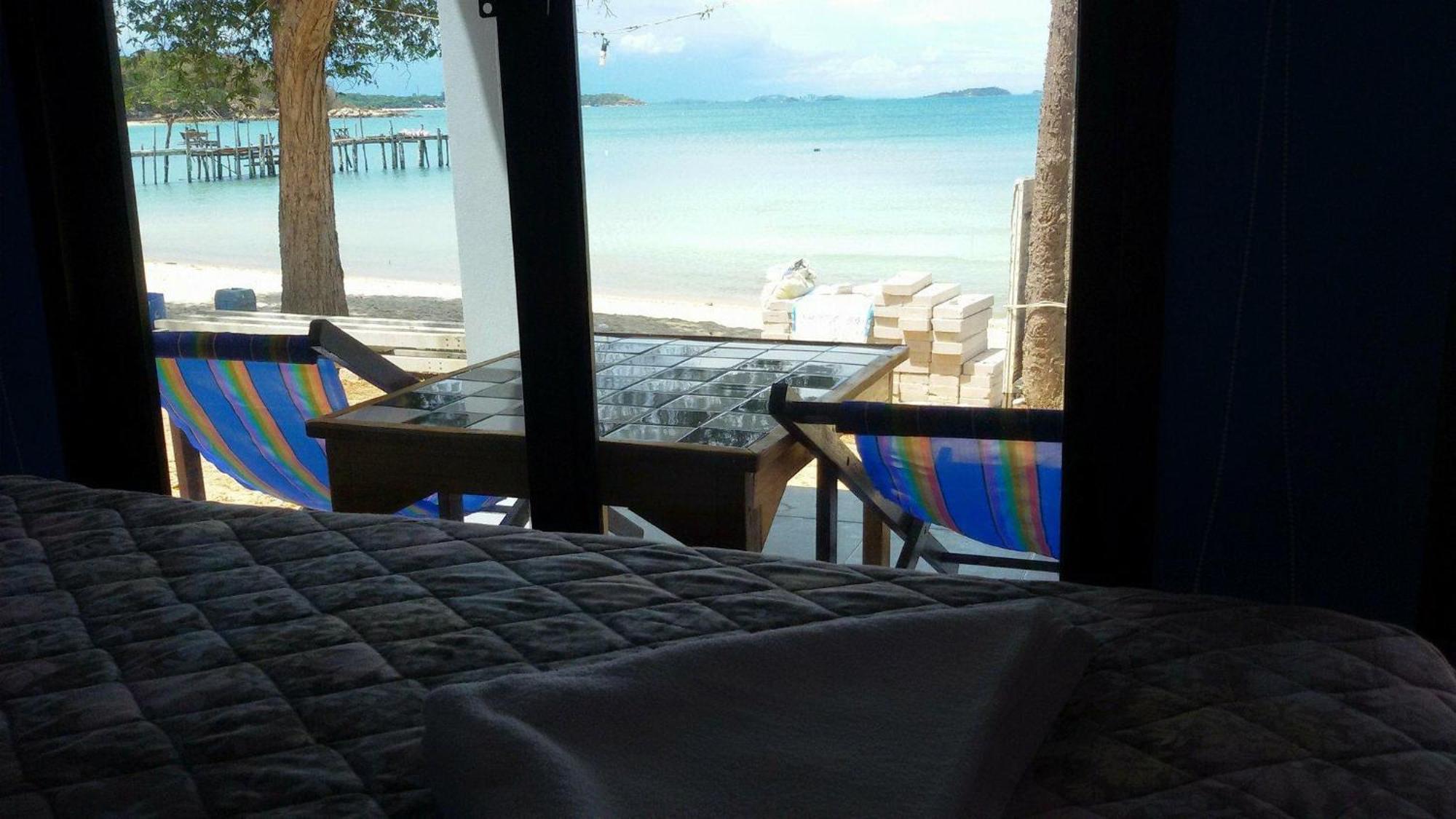 ลุงดำฮัทบีช Hotel Koh Samet Exterior foto