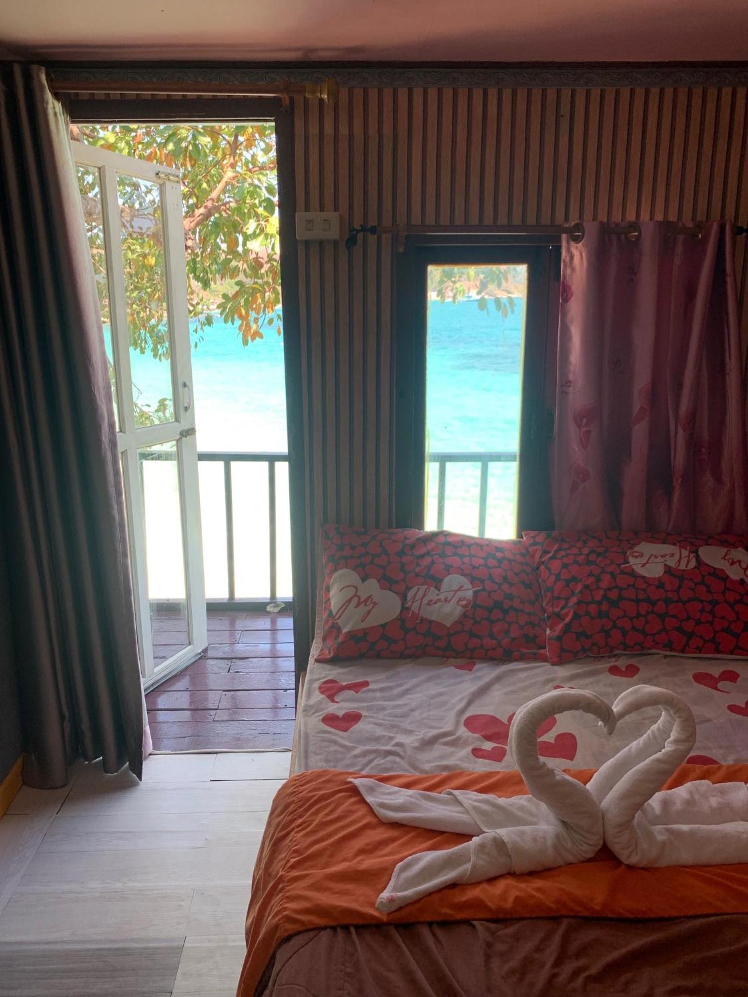 ลุงดำฮัทบีช Hotel Koh Samet Exterior foto